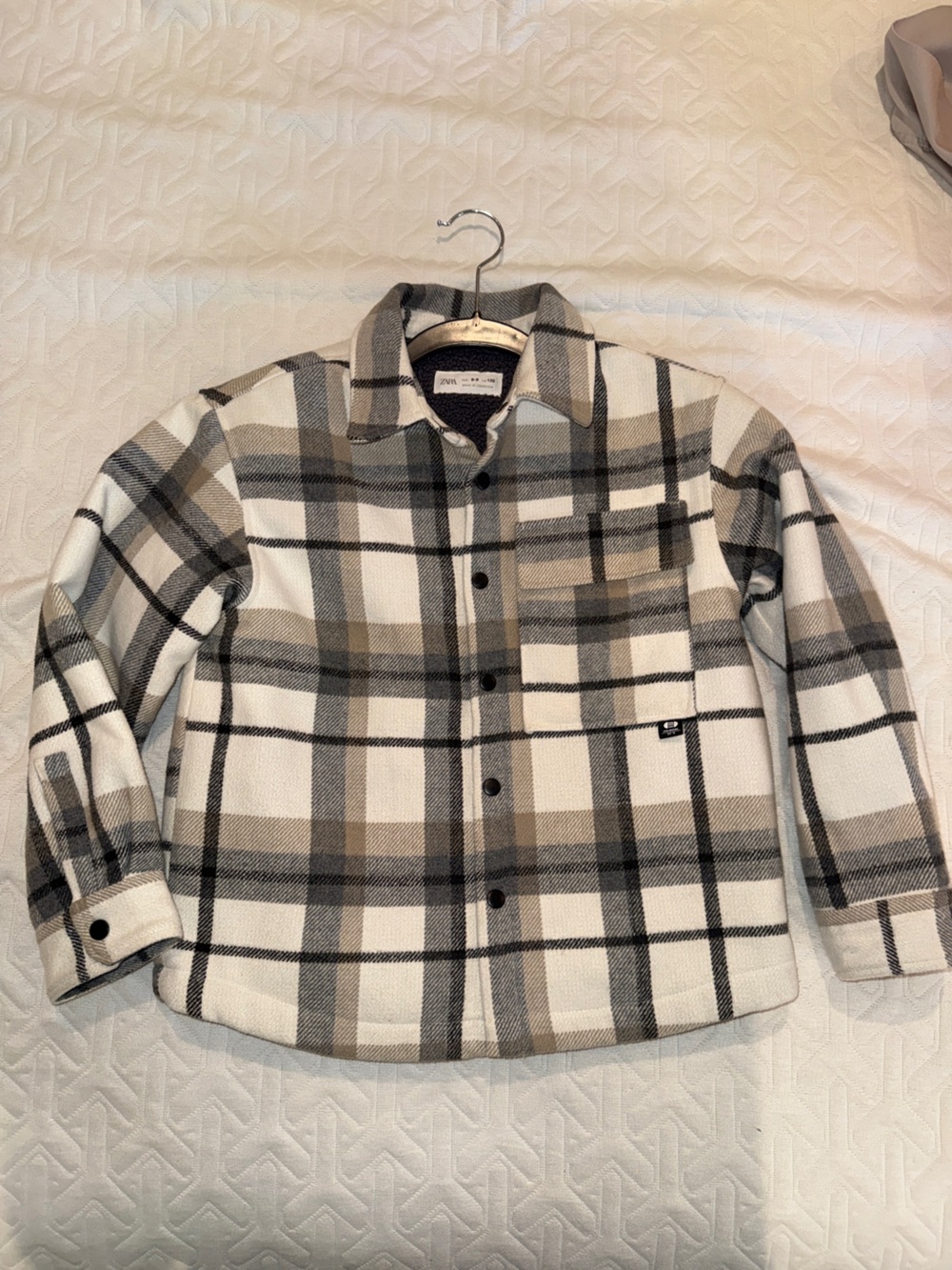 Kids Plaid Button-Up Shirt Jacket in Cream & Gray